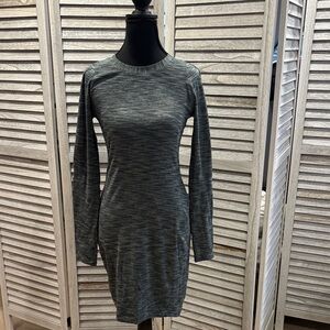 lululemon athletica Charcoal Long Sleeve Dress